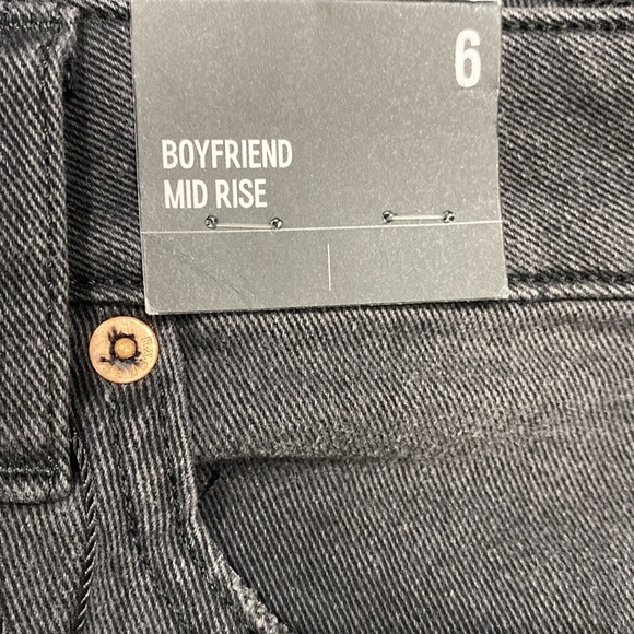 Express Ladies Mid Rise Black Boyfriend Jeans NWT Size 6 - Picture 9 of 9